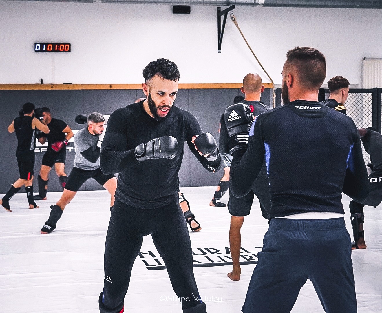 Cours de MMA à GP Sports Miramas